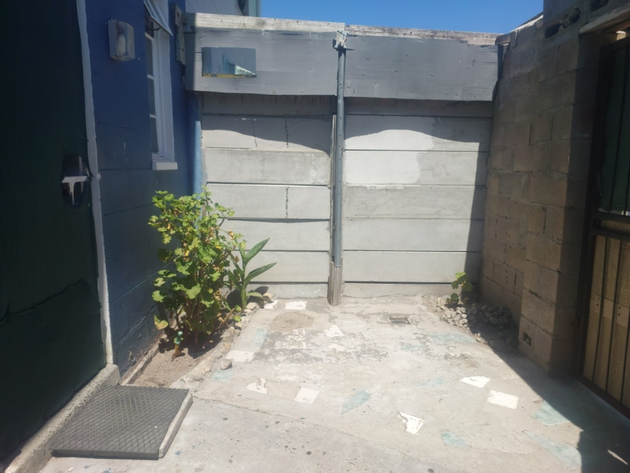 2 Bedroom Property for Sale in Clarkes Estate Western Cape
